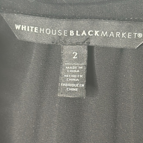 🔥 🆕 WHITE HOUSE BLACKMARKET RUFFLE BLOUSE BLACK SIZE 2 - Picture 3 of 14